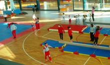 Nens al pavell� esportiu