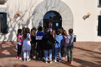 Visita dels alumnes de 3r de l'escola Sot del Camp a l'Ajuntament