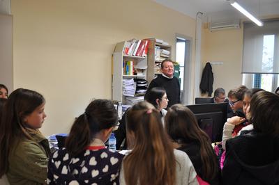 Visita de l'Escola Sant Jordi a l'Ajuntament