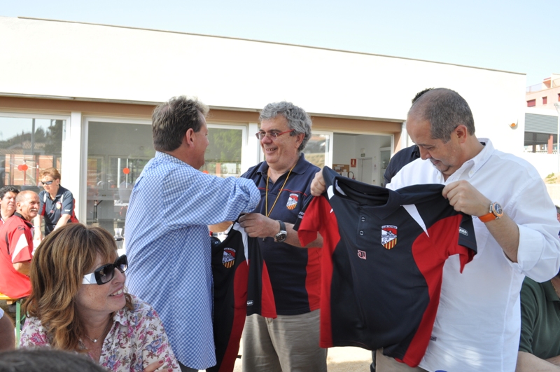 Felip Puig amb el Club petanca Santvicent