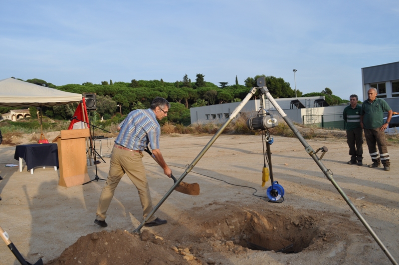 Col·locació primera pedra de l'Institut de Sant Vicenç de Montalt