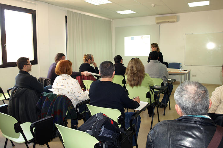Tallers recerca feina
