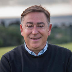 Víctor Llasera