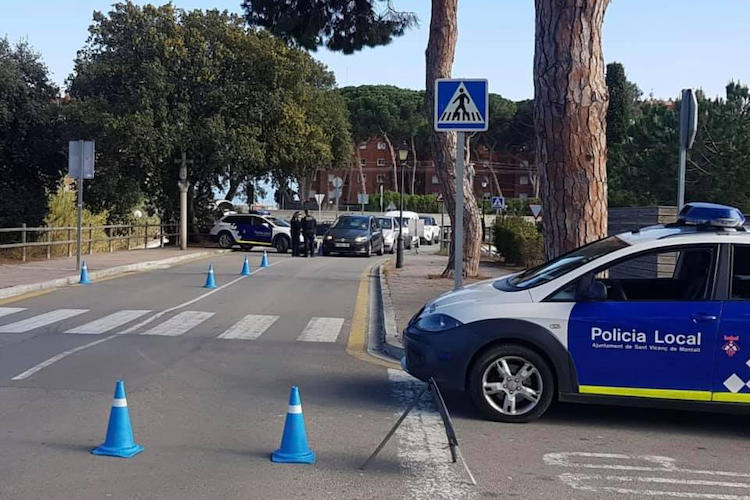 Controls policials