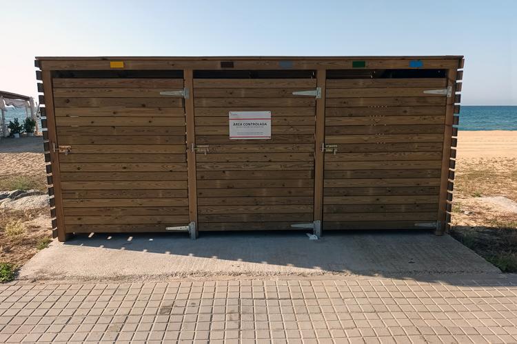 Àrea contenidors platja