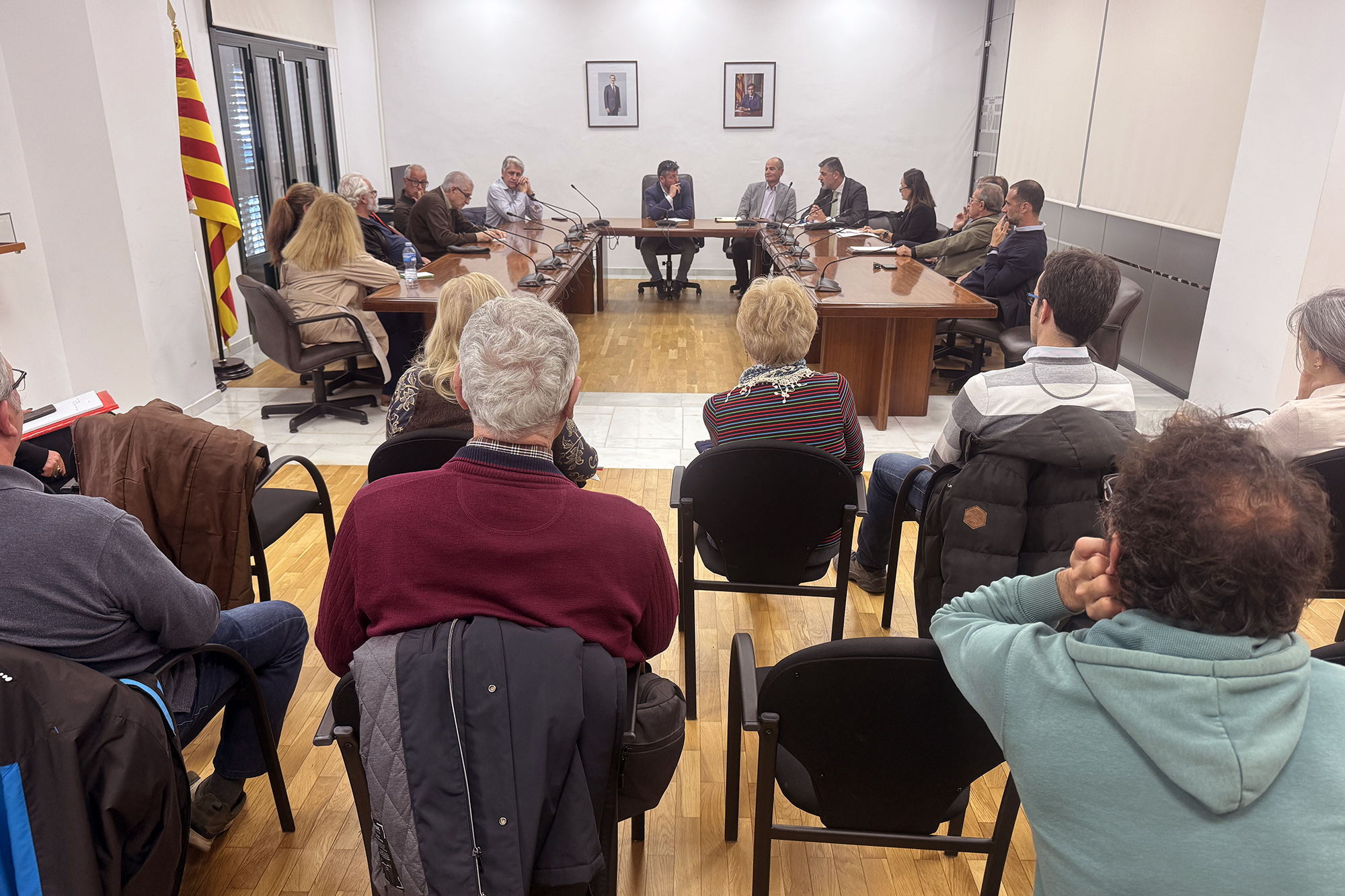 Reuni� locals Montaltpark