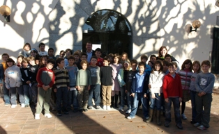 Alumnes de 3r del sant Jordi visiten l'Ajuntament